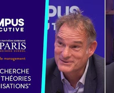 A gauche est noté l'intitulé du programme en blanc sur un fond violet avec le logo de Campus Channel et de l'IAE Paris-Sorbonne et à droite une photo de Florent Noel et Ydriss Ziane